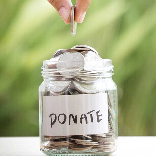 Balancing Privacy and Emotional Resonance in a Donation Experience